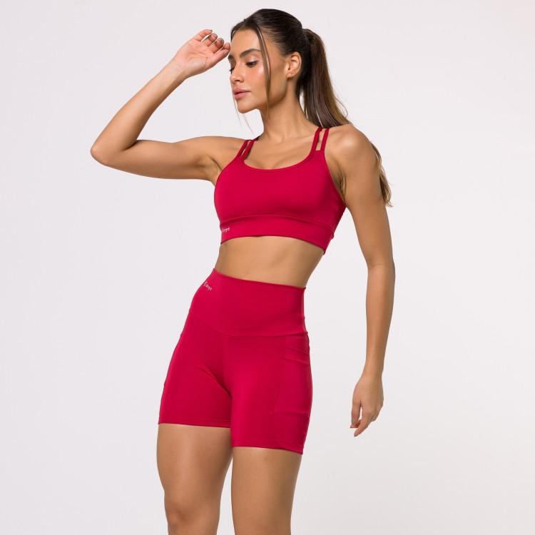 Short Fitness Basics Com Bolsos Laterais Vermelho
