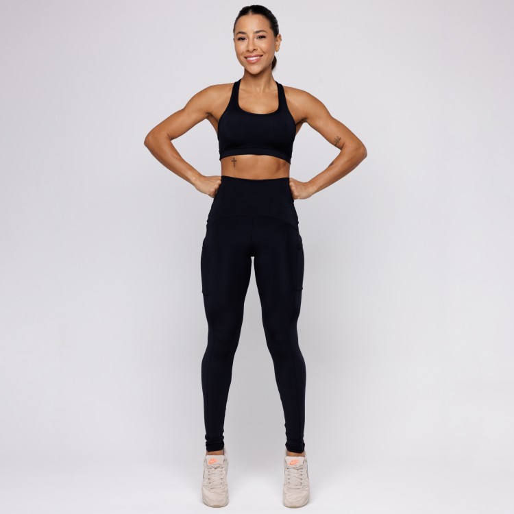 Calça Legging Com Três Bolsos Preta