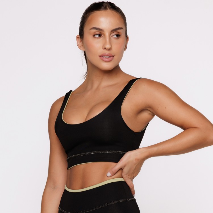 Top Fitness Reversível Pistache Tenha Dois Looks em Uma Só Peça