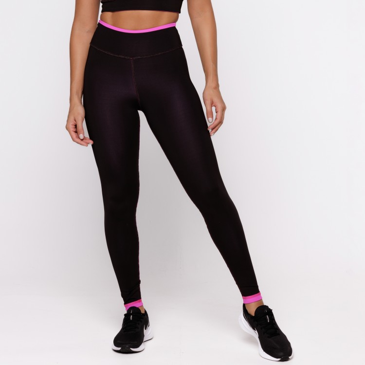 Legging Fitness Reversível Pitaia Tenha Dois Looks em Uma Só Peça