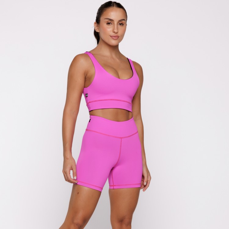 Short Fitness Reversível Pitaia Tenha Dois Looks em Uma Só Peça