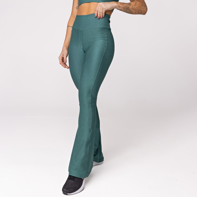 Calça Flare Canelada Verde