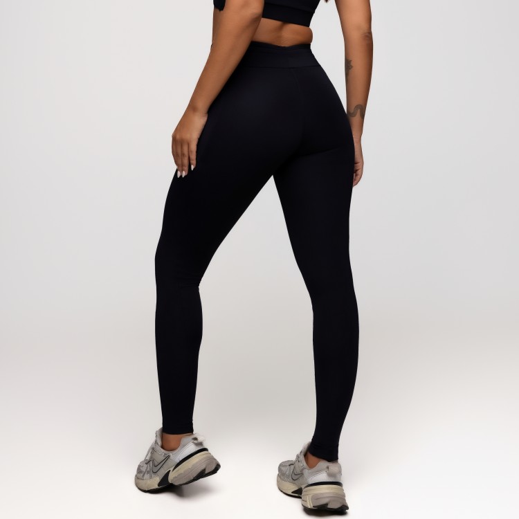 Calça Legging Poliamida com Bolsos Laterais e Cós Ajustável Preta