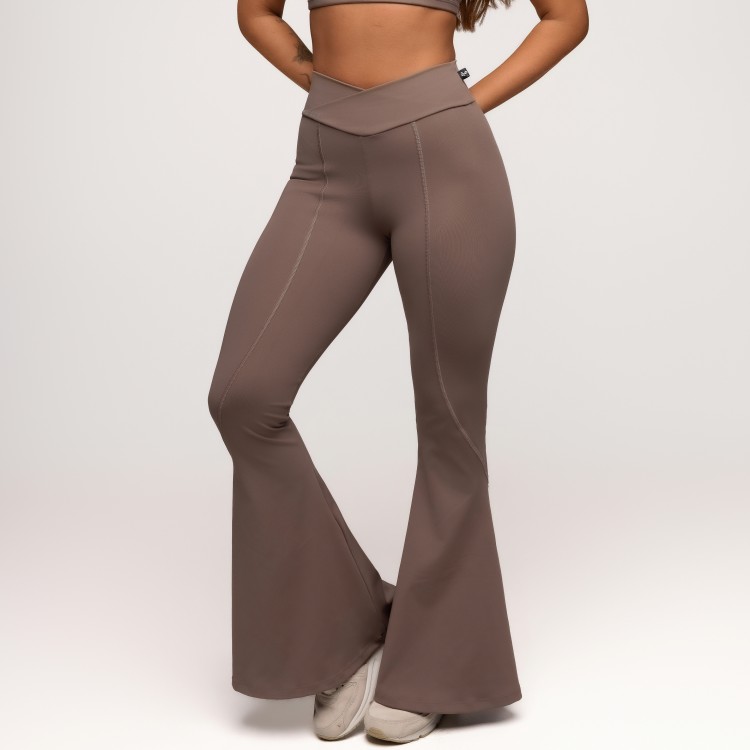 Calça Flare Poliamida com Cós Transpassado Castanho