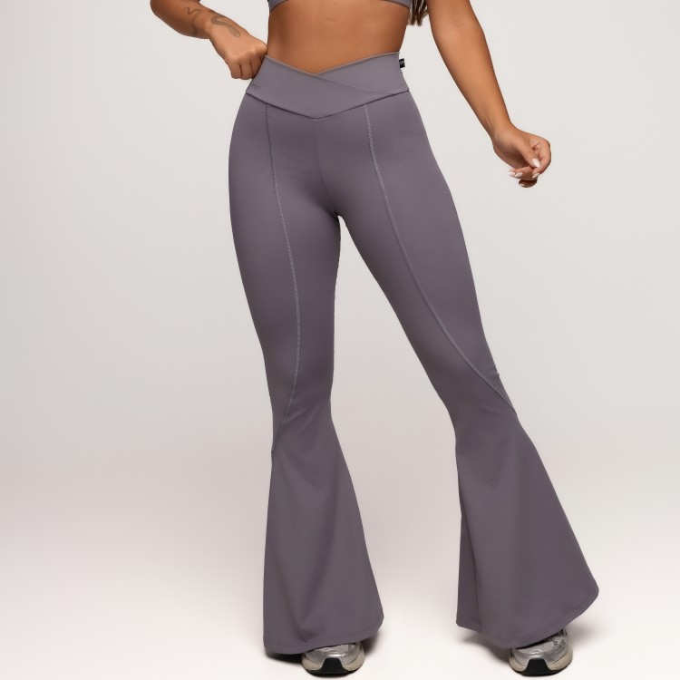 Calça Flare Poliamida com Cós Transpassado Cinza