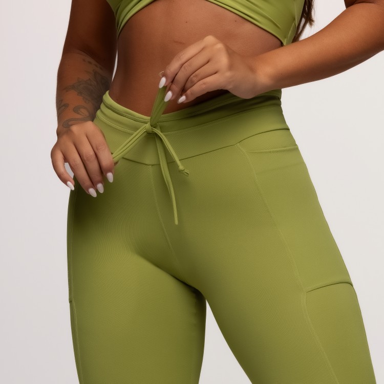 Calça Legging Poliamida com Bolsos Laterais e Cós Ajustável Verde