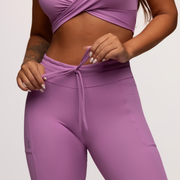 Calça Legging Poliamida com Bolsos Laterais e Cós Ajustável Lilás