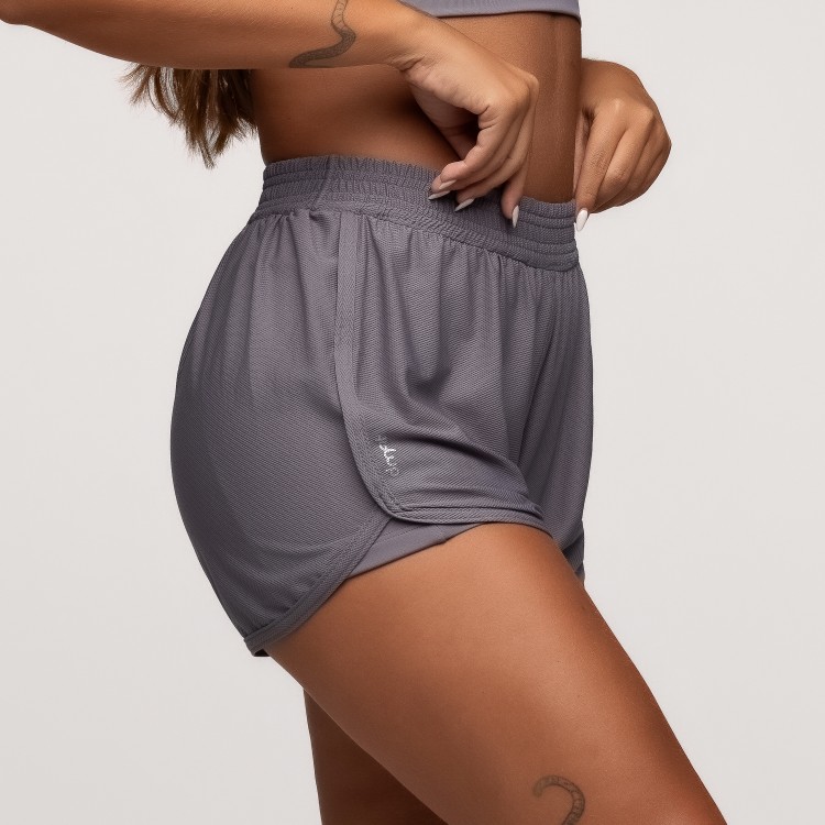 Short Duplo Poliamida com Bolsos Laterais Cinza