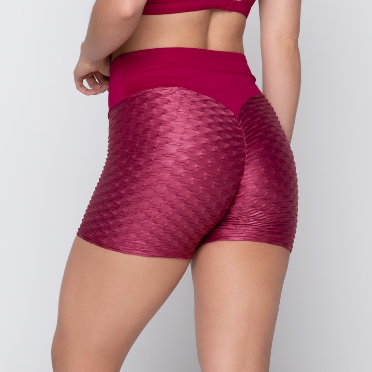 Short Jacquard  Alto Relevo Empina Bumbum Cereja