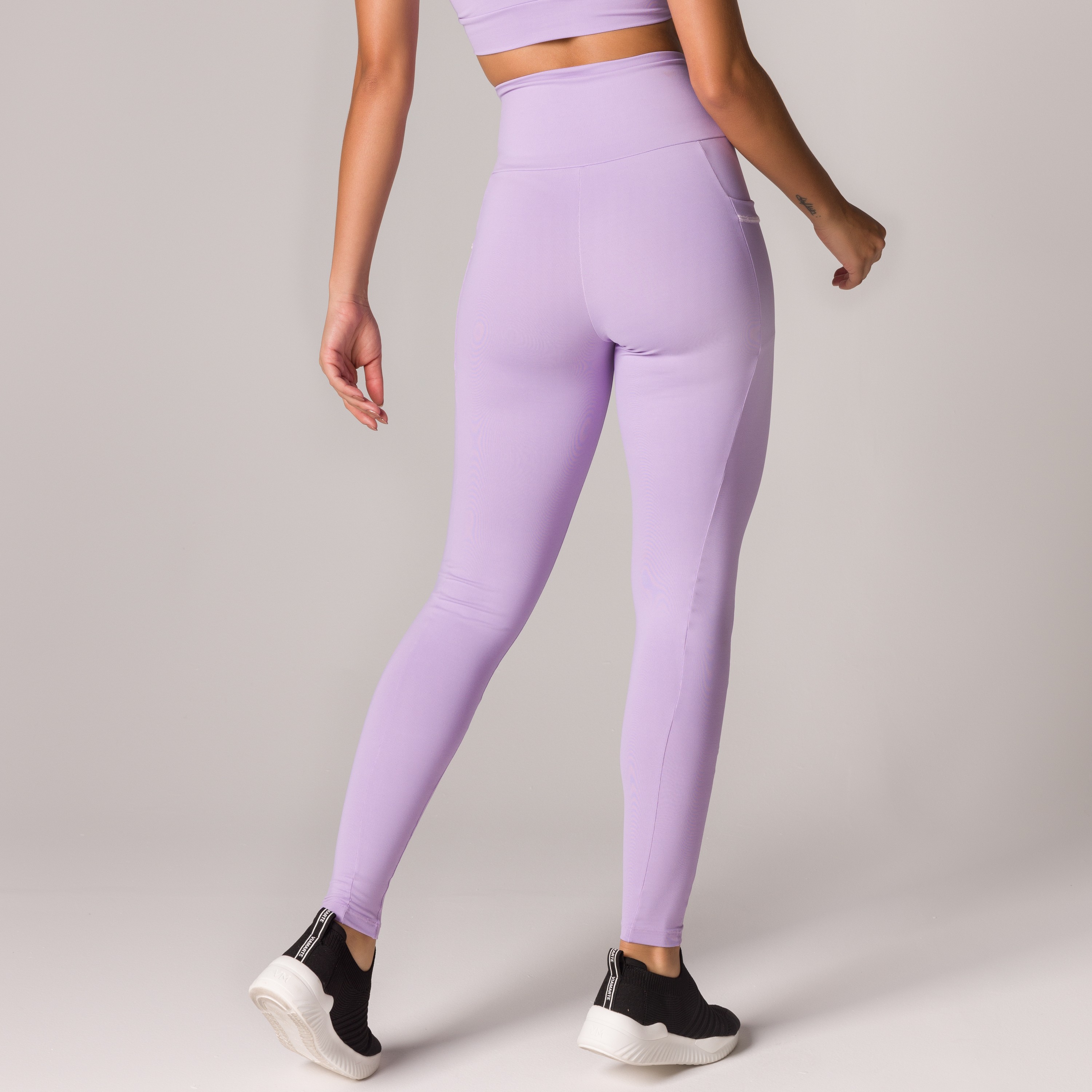 Calça Legging Basics Com Bolsos Laterais Lilás