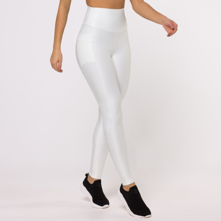 Legging Fitness Canelada Com Bolsos Laterais Off White Flux