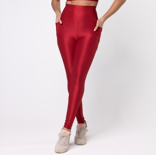 Legging Fitness Canelada Com Bolsos Laterais Vermelho Rubi
