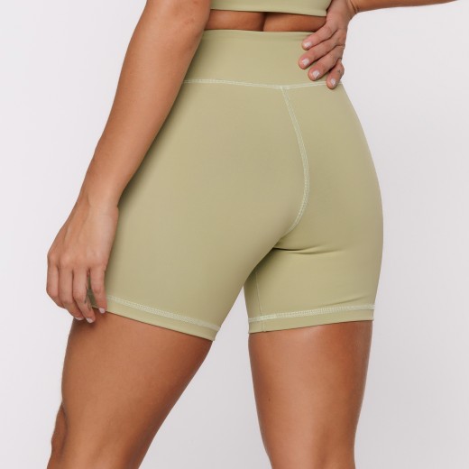 Short Fitness Reversível Pistache Tenha Dois Looks em Uma Só Peça