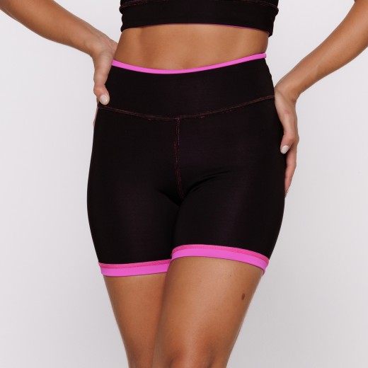 Short Fitness Reversível Pitaia Tenha Dois Looks em Uma Só Peça