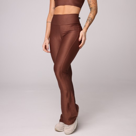 Calça Flare Canelada Marrom