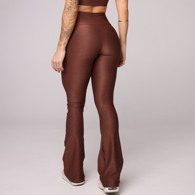 Calça Flare Canelada Marrom