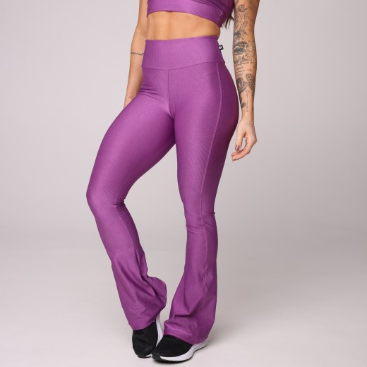 Calça Flare Canelada Tônic