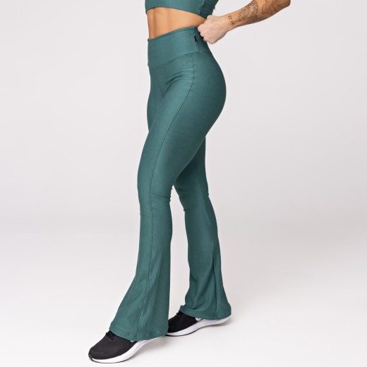 Calça Flare Canelada Verde