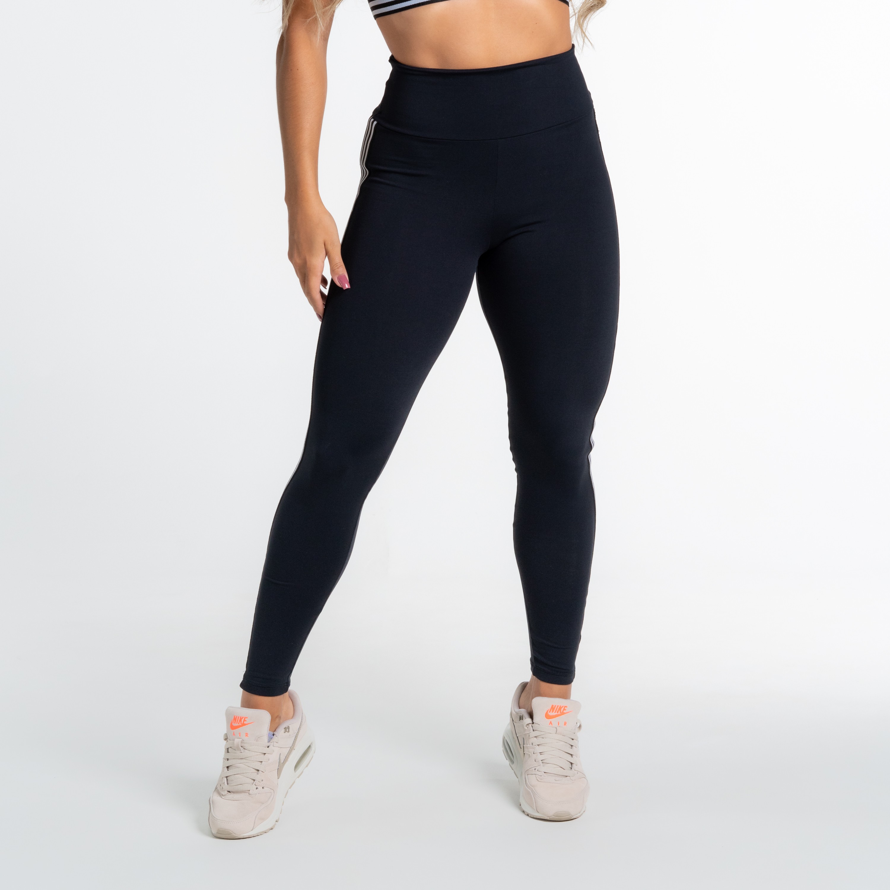 Calça Legging Poliamida Preta com Elástico Vibration no Cós