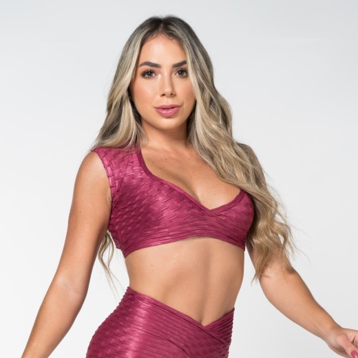 Top Fitness Manguinha Cirrê Alto Relevo Cereja