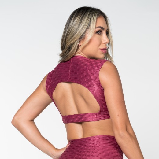 Top Fitness Manguinha Cirrê Alto Relevo Cereja