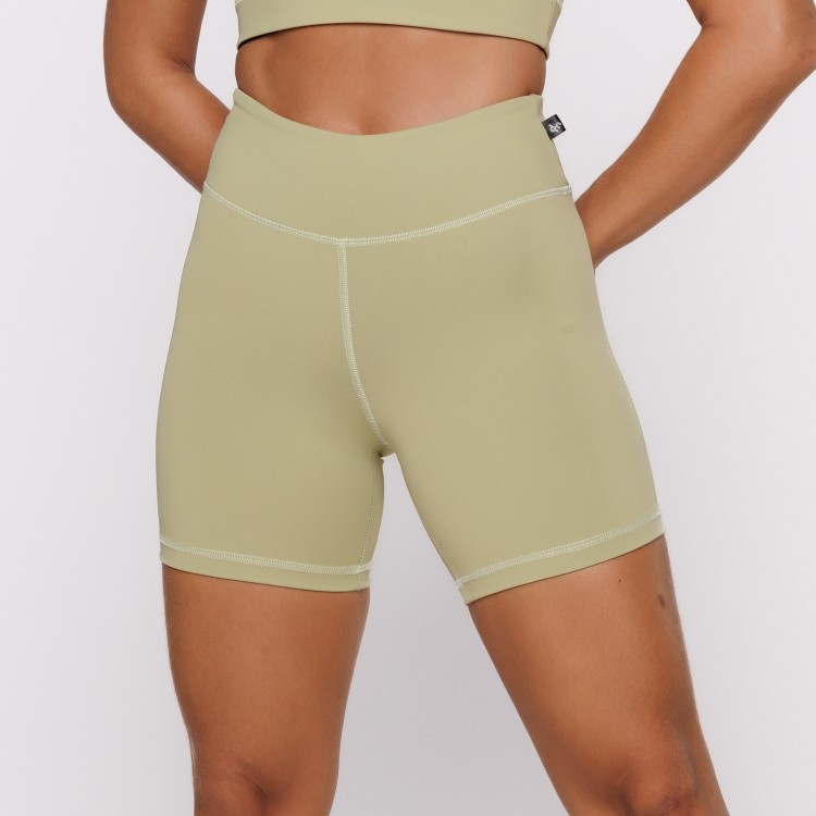 Short Fitness Reversível Pistache Tenha Dois Looks em Uma Só Peça